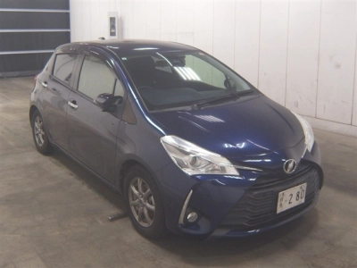 TOYOTA VITZ