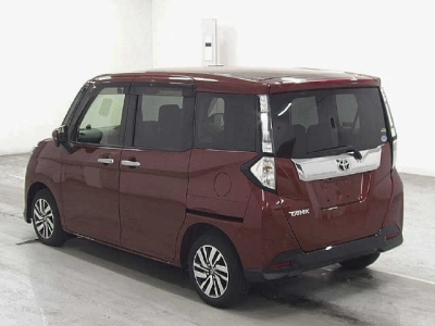 TOYOTA TANK
