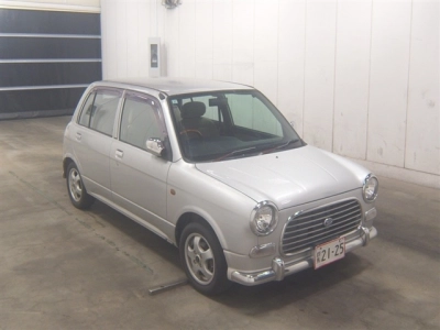 DAIHATSU MIRA GINO