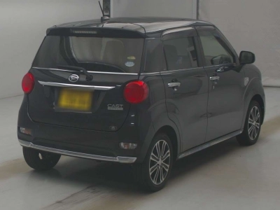 DAIHATSU CAST