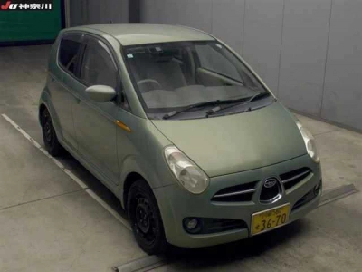 SUBARU R2