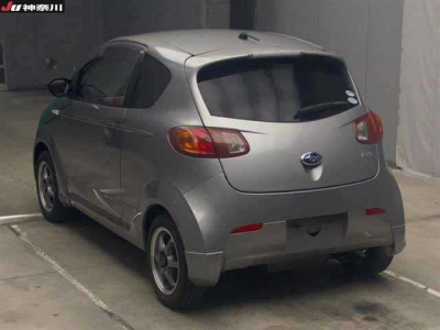 SUBARU R1