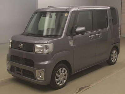 TOYOTA PIXIS MEGA