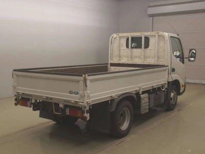 TOYOTA DYNA TRUCK