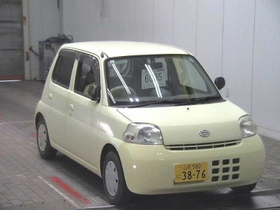 DAIHATSU ESSE