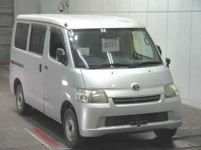 TOYOTA TOWN ACE VAN