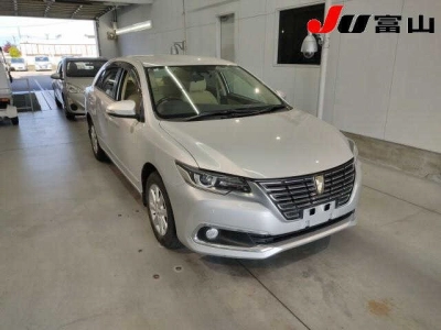 TOYOTA PREMIO
