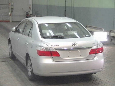 TOYOTA PREMIO
