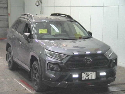 TOYOTA RAV4