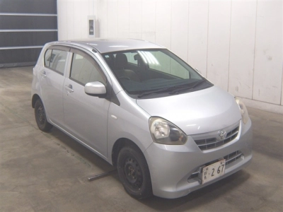 TOYOTA PIXIS EPOCH