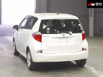 TOYOTA RACTIS