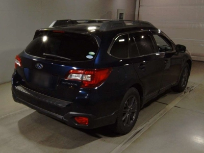 SUBARU OUTBACK
