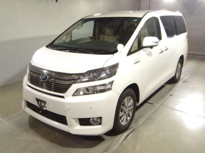 TOYOTA VELLFIRE HYBRID