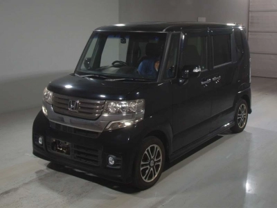HONDA N BOX CUSTOM