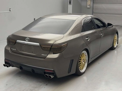 TOYOTA MARK X
