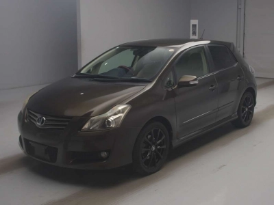TOYOTA BLADE