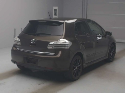 TOYOTA BLADE