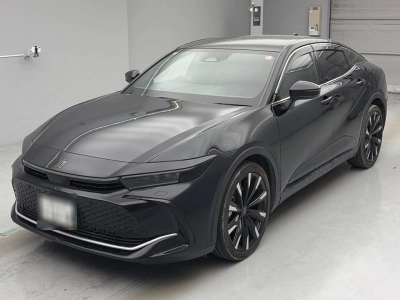 TOYOTA CROWN CROSSOVER