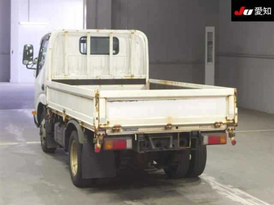 TOYOTA DYNA TRUCK