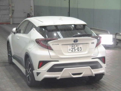TOYOTA C-HR