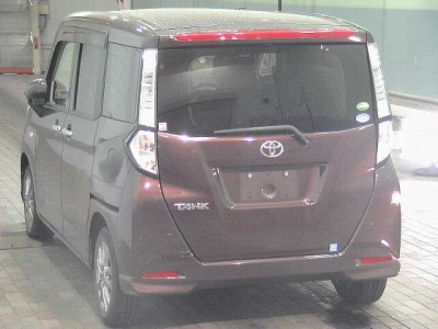 TOYOTA TANK
