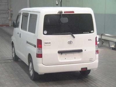 TOYOTA TOWN ACE VAN