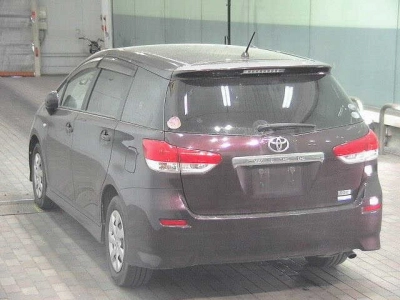 TOYOTA WISH