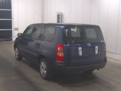 TOYOTA SUCCEED VAN