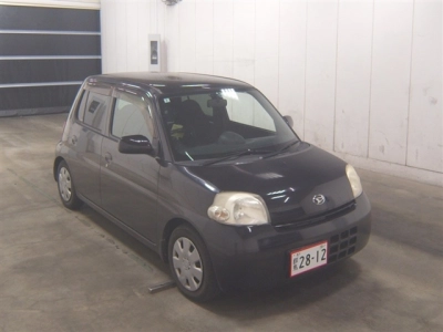 DAIHATSU ESSE