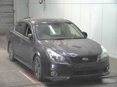 SUBARU LEGACY B4