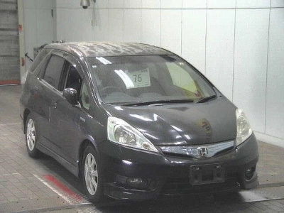 HONDA FIT SHUTTLE