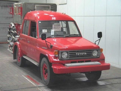 TOYOTA LAND CRUISER
