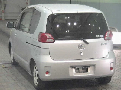 TOYOTA PORTE