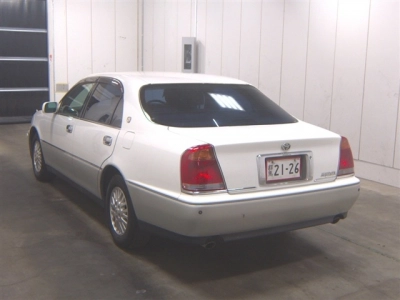 TOYOTA CROWN MAJESTA
