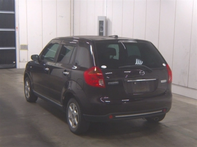 MAZDA VERISA