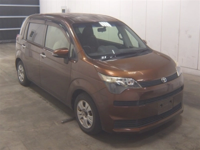 TOYOTA SPADE