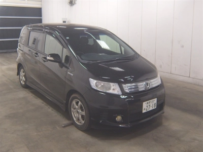 HONDA FREED SPIKE