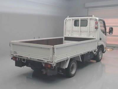 TOYOTA DYNA TRUCK