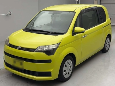 TOYOTA SPADE