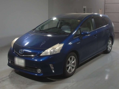 TOYOTA PRIUS ALPHA