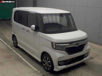 HONDA N BOX CUSTOM