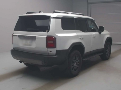 TOYOTA LAND CRUISER 250