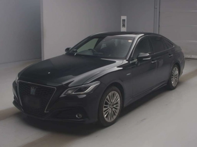 TOYOTA CROWN HYBRID