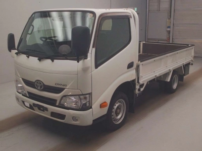 TOYOTA DYNA TRUCK
