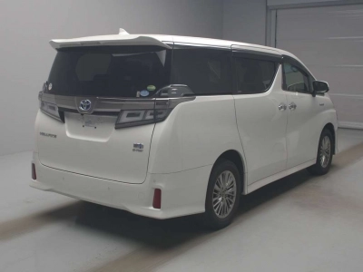 TOYOTA VELLFIRE HYBRID