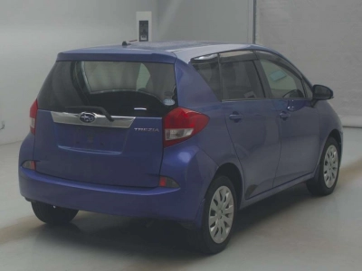 SUBARU TREZIA