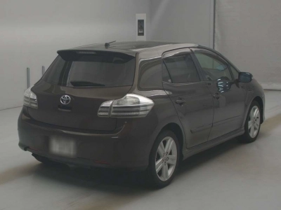 TOYOTA BLADE