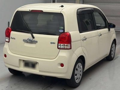 TOYOTA PORTE
