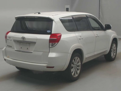 TOYOTA VANGUARD