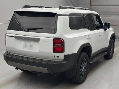 TOYOTA LAND CRUISER 250